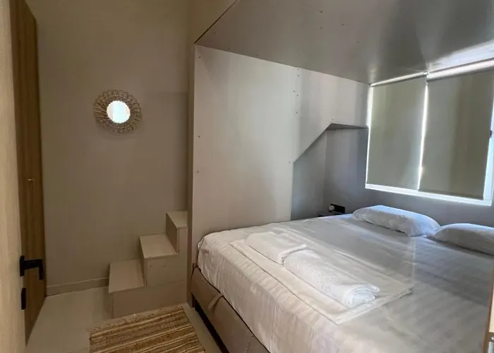 Dottori Κοίνυρα